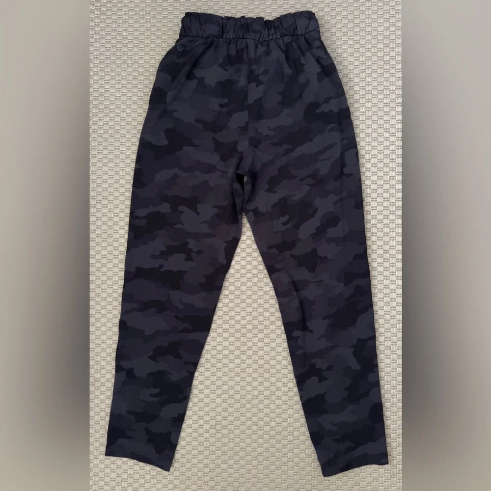 Lululemon Athletica Black Camouflage Joggers